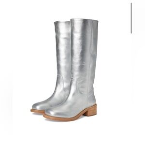 New Steve Madden Womens Riggs Fashion Boot | Silver Leather, 5.5